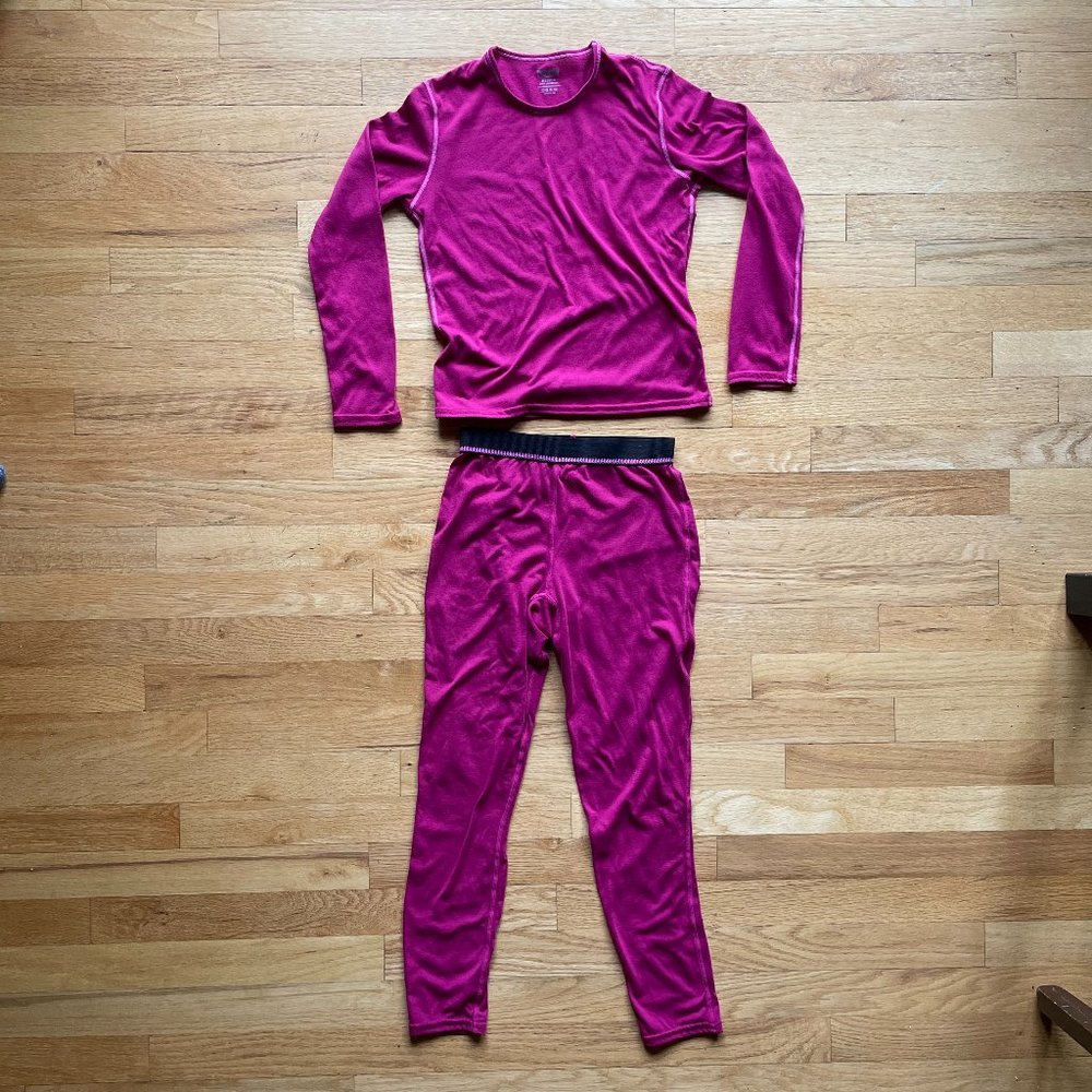 Hot Chillys Pepper Skins base layer set, kids size M